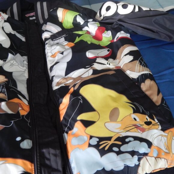Members Only Looney Tunes Varsity Jacket/ Size Extra Small - Picture 5 of 8